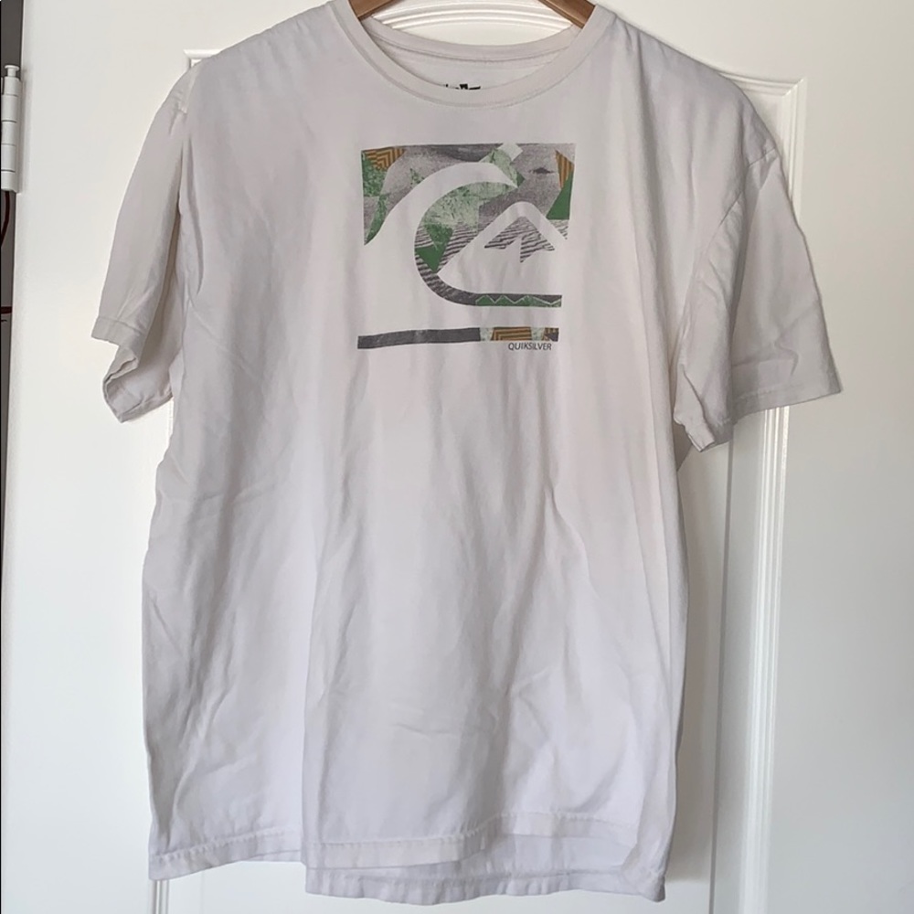 Quicksilver white tee shirt slim fit